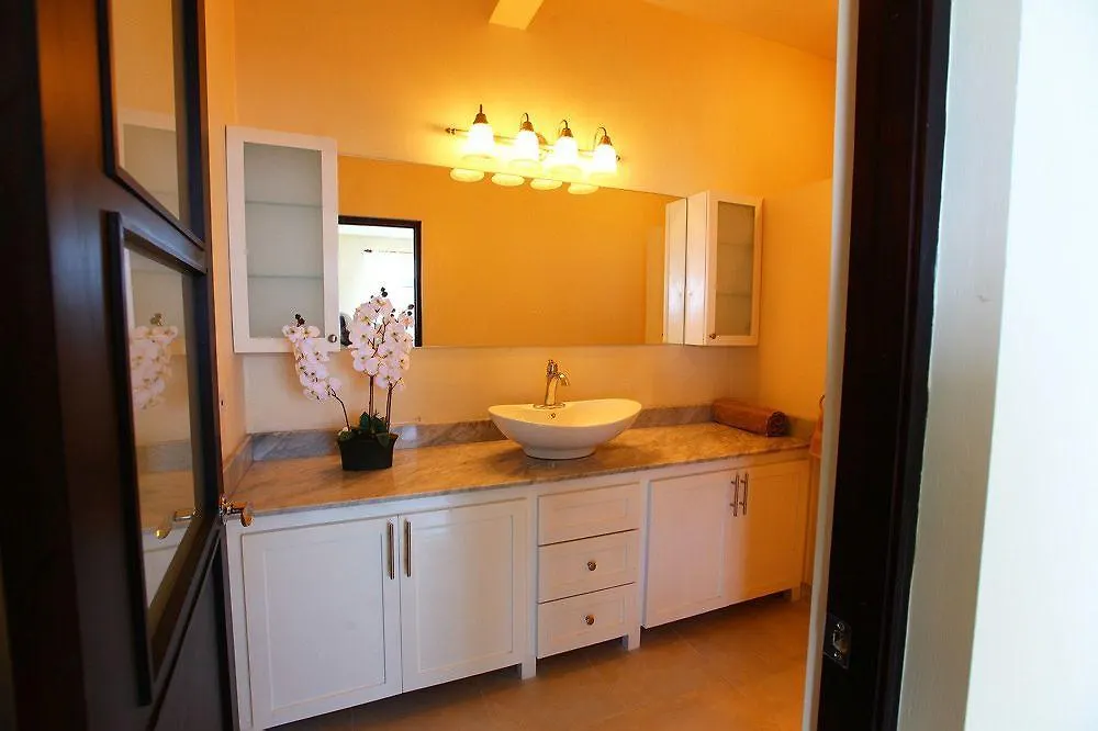 Apartmán Whispering Seas Jamaica Ocho Rios